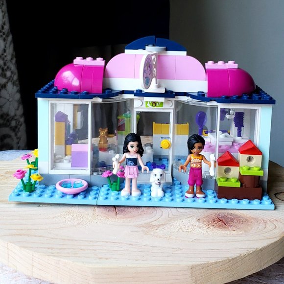 LEGO Friends #41007 ' HEARTLAKE Pet Salon ' EUC Discontinued Complete Set - Picture 3 of 11